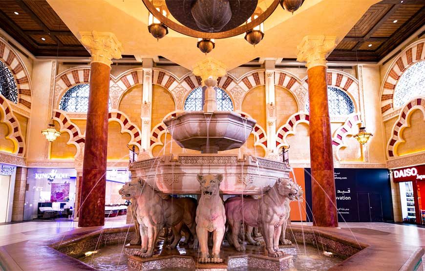 Explore Dubai’s Best Shopping Malls & Souks